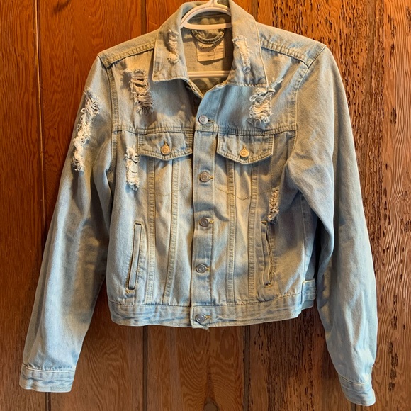 Denim Jacket - Distressed / Ripped - Picture 3 of 4